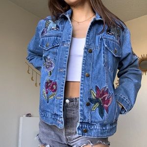 Jean jacket w/ Patches